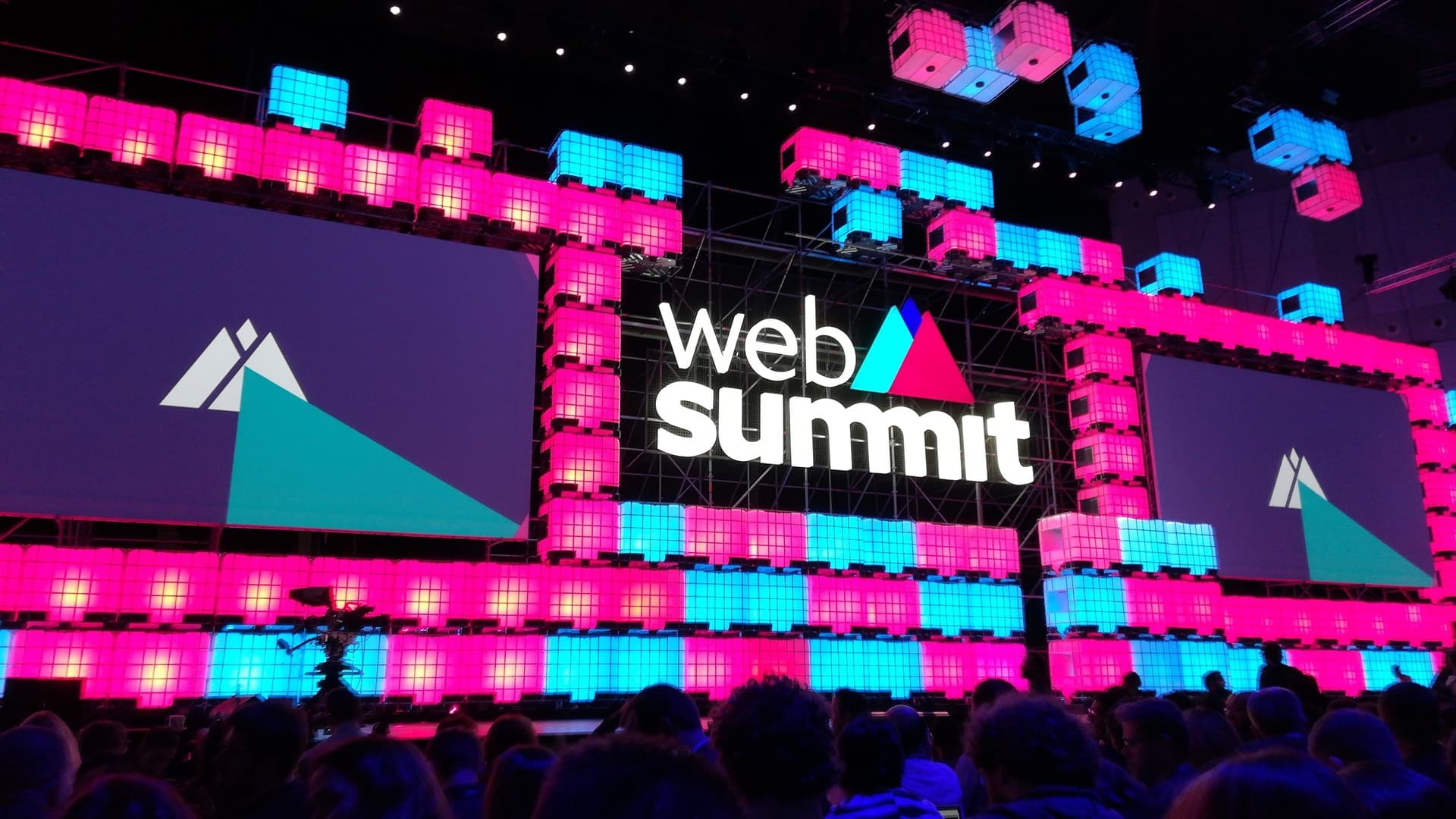 7 Key Learnings from Web Summit — WOW Customers article